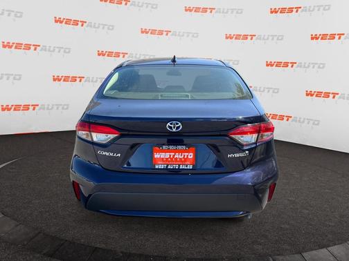 2022 Toyota Corolla Hybrid LE