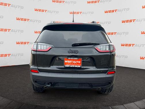 2022 Jeep Cherokee X 4x4