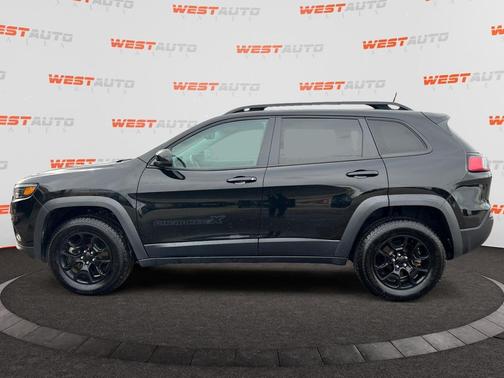 2022 Jeep Cherokee X 4x4