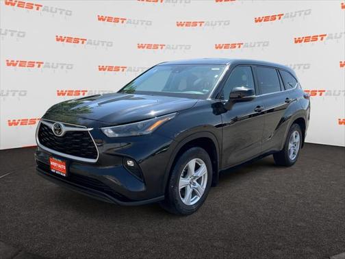 2024 Toyota Highlander LE