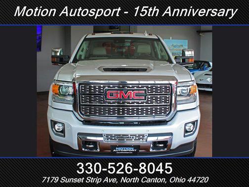 White Frost Tricoat 2019 GMC Sierra 2500 Denali