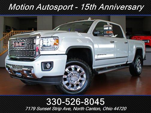 White Frost Tricoat 2019 GMC Sierra 2500 Denali
