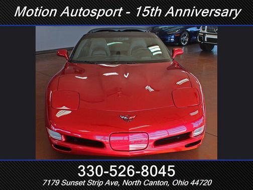 2004 Chevrolet Corvette Base