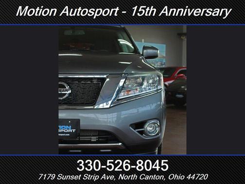 2016 Nissan Pathfinder SV