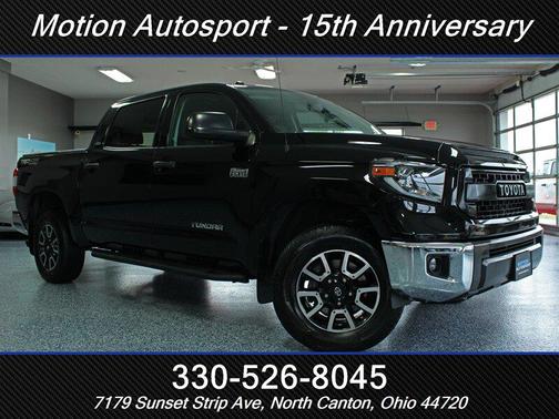 Black 2017 Toyota Tundra SR5