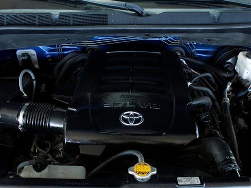 2014 Toyota Tundra SR5