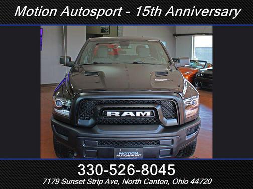 Diamond Black Crystal Pearl Coat 2023 RAM 1500 Classic Warlock