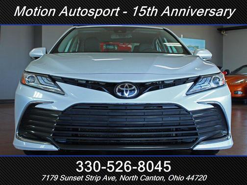 Wind Chill Pearl 2022 Toyota Camry XLE