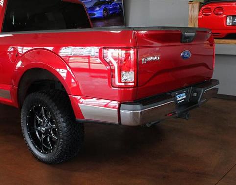 Ruby Red Metallic Tinted Clearcoat 2015 Ford F-150 XLT