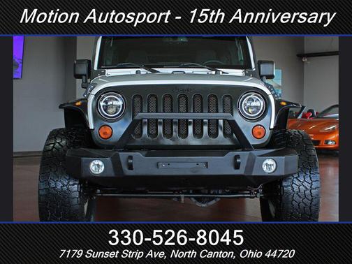 Bright White Clear Coat 2013 Jeep Wrangler Unlimited Rubicon