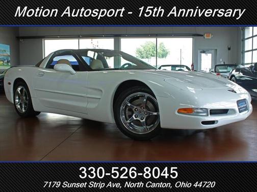 2004 Chevrolet Corvette Base