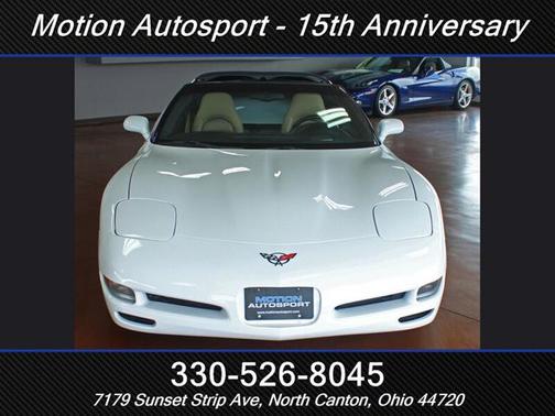 2004 Chevrolet Corvette Base