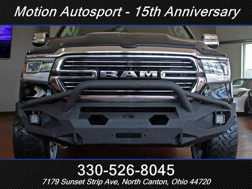 Diamond Black Crystal Pearl Coat 2019 RAM 1500 Laramie