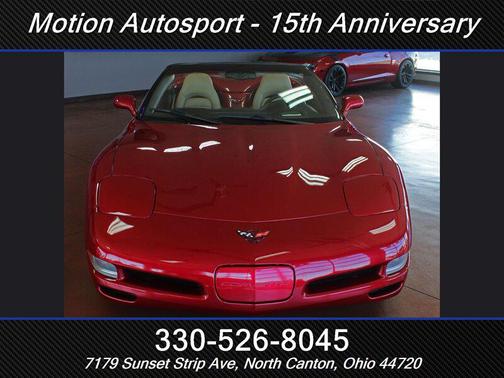 2004 Chevrolet Corvette Base