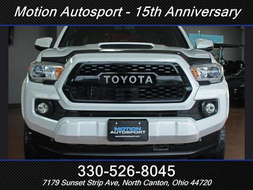 2017 Toyota Tacoma TRD Sport