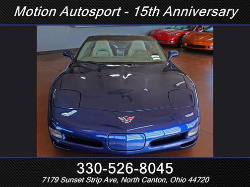 LeMans Blue 2004 Chevrolet Corvette Base