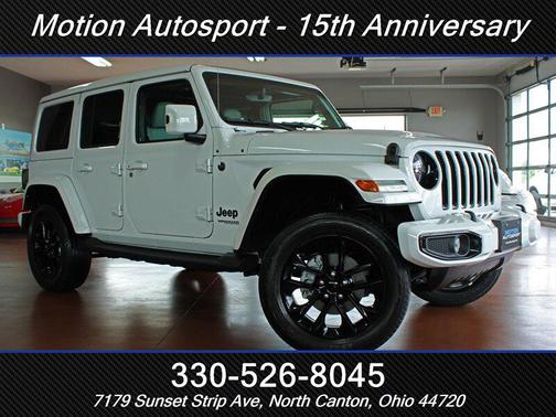 Bright White Clear Coat 2021 Jeep Wrangler Unlimited Sahara