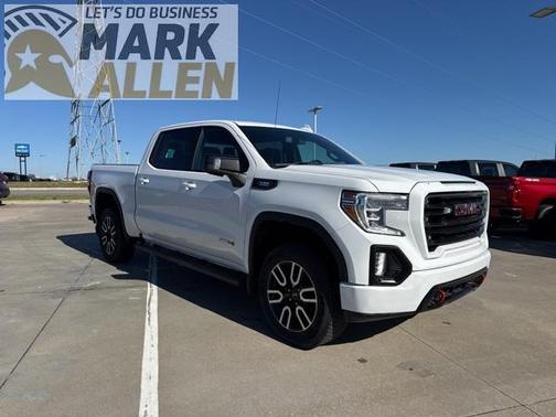 2021 GMC Sierra 1500 AT4