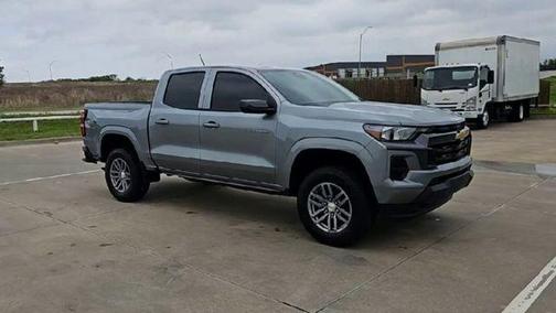 Sterling Gray Metallic 2026 Chevrolet Colorado LT