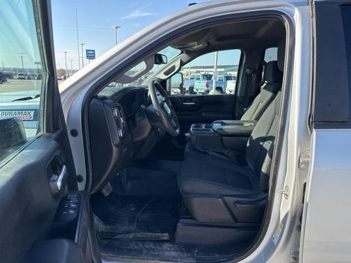 2023 GMC Sierra 2500 Pro