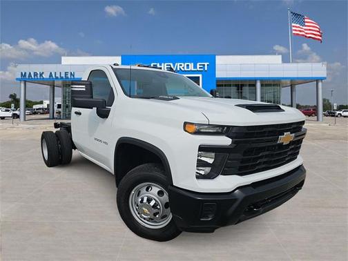 2025 Chevrolet Silverado 3500 WT