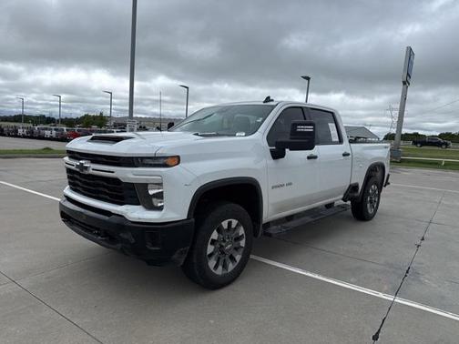 2024 Chevrolet Silverado 2500 Custom