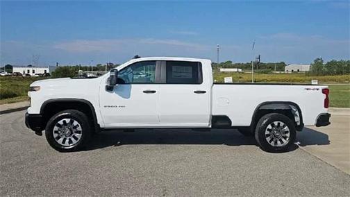 2026 Chevrolet Silverado 2500 Custom