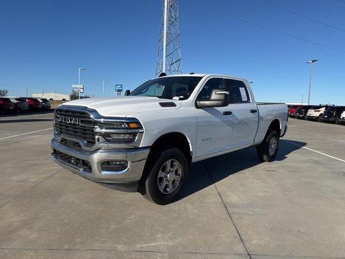 2025 RAM 2500 Big Horn Crew Cab 4x4 6'4' Box