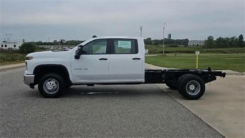 2025 Chevrolet Silverado 3500 WT