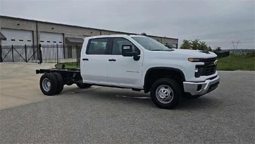 2025 Chevrolet Silverado 3500 WT