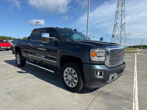 2019 GMC Sierra 2500 Denali