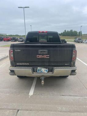Onyx Black 2018 GMC Sierra 1500 SLT