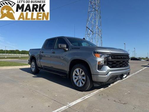Sterling Gray Metallic 2024 Chevrolet Silverado 1500 Custom