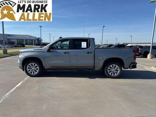 Sterling Gray Metallic 2024 Chevrolet Silverado 1500 Custom