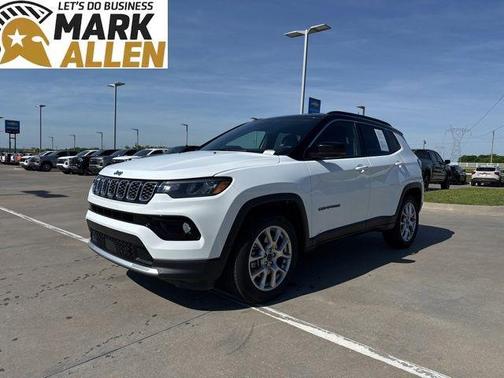 Bright White Clearcoat 2025 Jeep Compass Limited