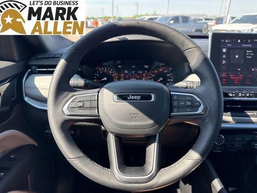 Bright White Clearcoat 2025 Jeep Compass Limited
