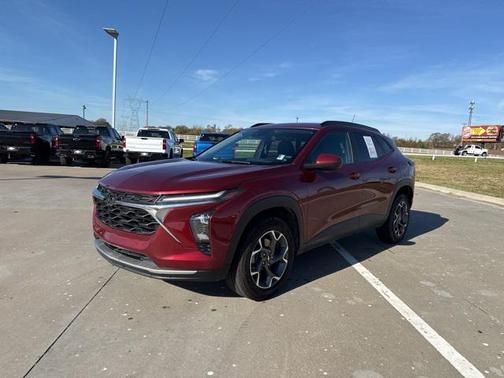 2024 Chevrolet Trax LT