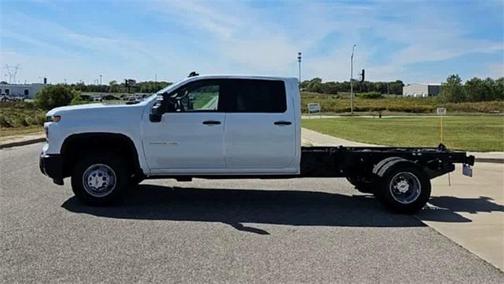 2026 Chevrolet Silverado 3500 WT