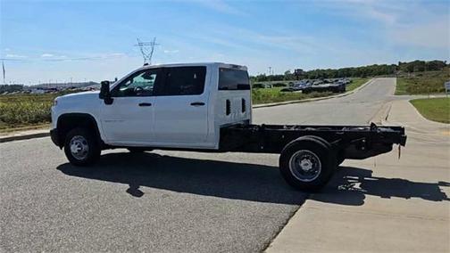 2026 Chevrolet Silverado 3500 WT