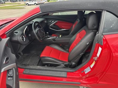 2023 Chevrolet Camaro 2LT