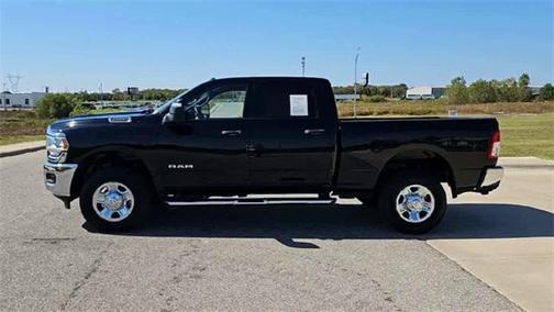 2024 RAM 2500 Big Horn Crew Cab 4x4 6'4' Box