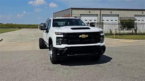 2025 Chevrolet Silverado 3500 WT
