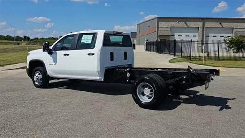 2025 Chevrolet Silverado 3500 WT