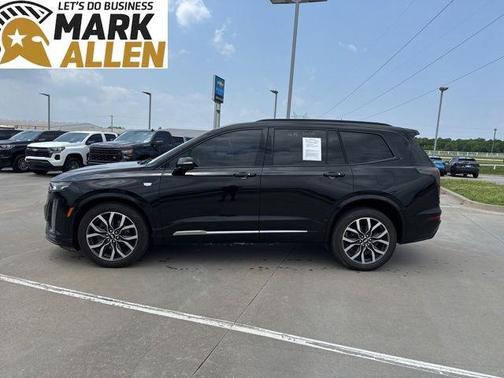 Stellar Black Metallic 2021 Cadillac XT6 Sport AWD