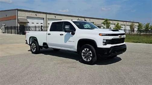 2026 Chevrolet Silverado 2500 Custom