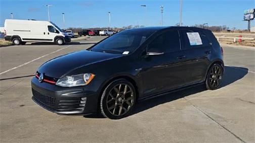 2015 Volkswagen Golf GTI 2.0T SE 4-Door