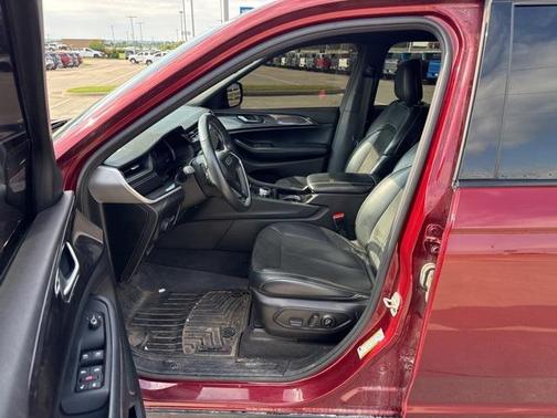 2021 Jeep Grand Cherokee L Altitude