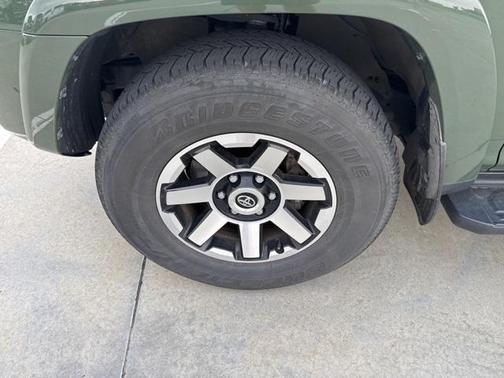 2022 Toyota 4Runner TRD Off Road