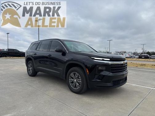 2024 Chevrolet Traverse LS