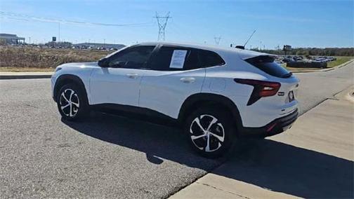 2025 Chevrolet Trax FWD 1RS